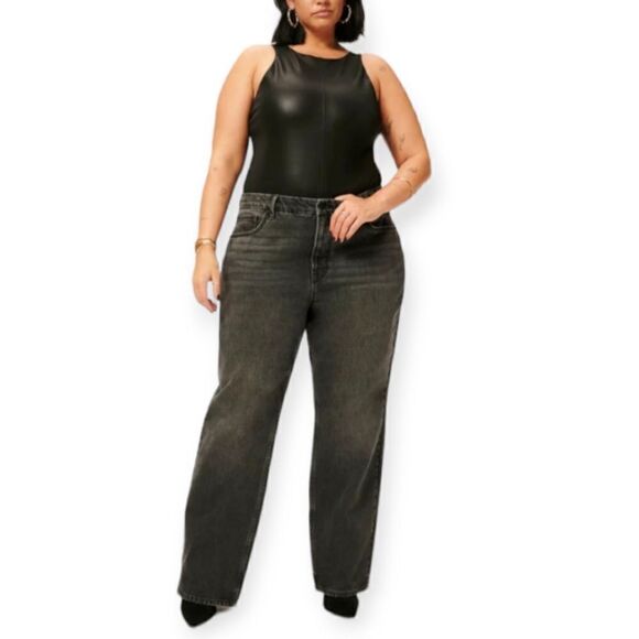 Good American better than leather bodysuit - Picture 3 of 10